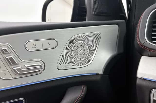 Mercedes-Benz GLE (2025) thumbnail 22
