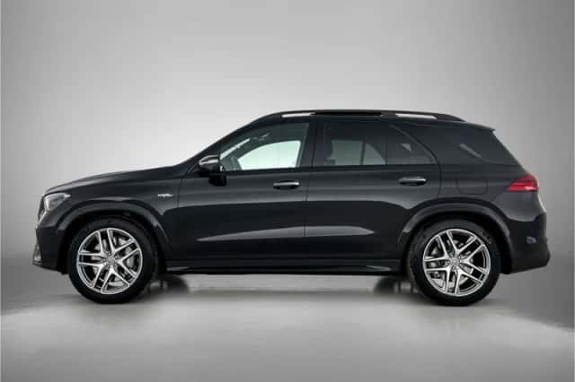 Mercedes-Benz GLE (2025) thumbnail 4