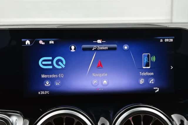 Mercedes-Benz EQB (2026) thumbnail 42