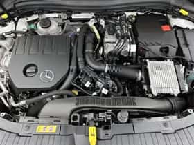 Mercedes-Benz GLA (2025) thumbnail 31