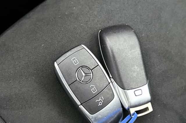 Mercedes-Benz GLA (2025) thumbnail 32