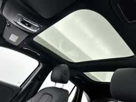 Mercedes-Benz GLA (2023) thumbnail 4