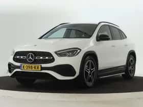 Mercedes-Benz GLA (2021)