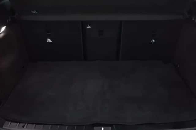 Mercedes-Benz GLA (2021) thumbnail 31