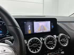 Mercedes-Benz GLA (2022) thumbnail 8