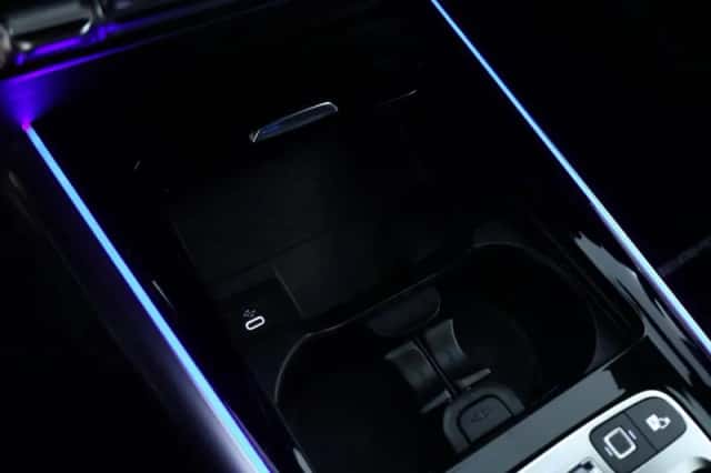 Mercedes-Benz GLA (2025) thumbnail 18