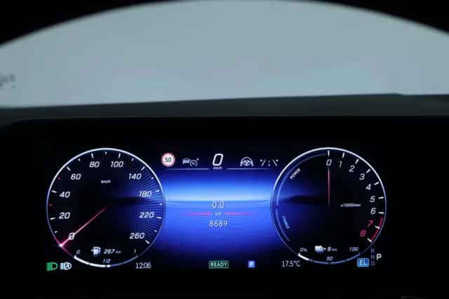Mercedes-Benz GLA (2025) thumbnail 23