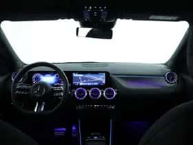 Mercedes-Benz GLA (2025) thumbnail 30