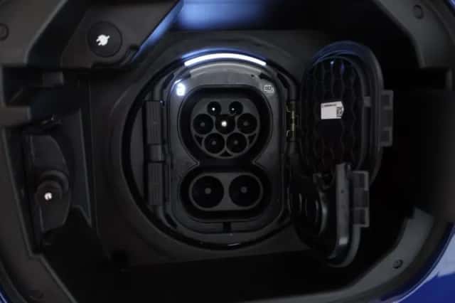 Mercedes-Benz GLA (2025) thumbnail 32