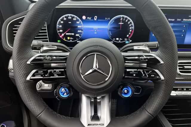 Mercedes-Benz GLE (2026) thumbnail 19