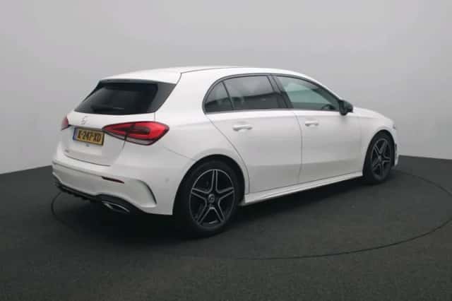 Mercedes-Benz A-Klasse (2021) thumbnail 2