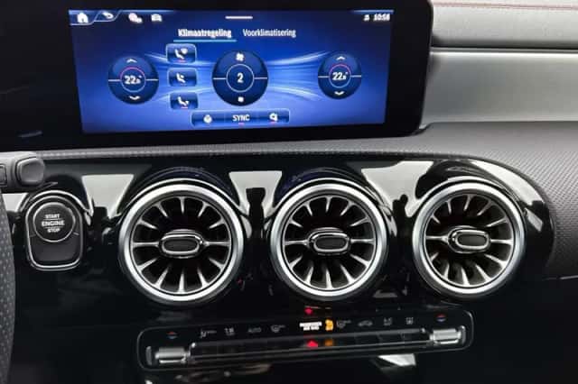 Mercedes-Benz CLA-Klasse (2024) thumbnail 9