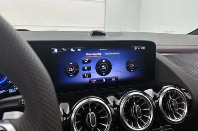 Mercedes-Benz EQA (2026) thumbnail 10