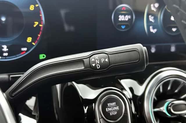 Mercedes-Benz GLA (2023) thumbnail 10