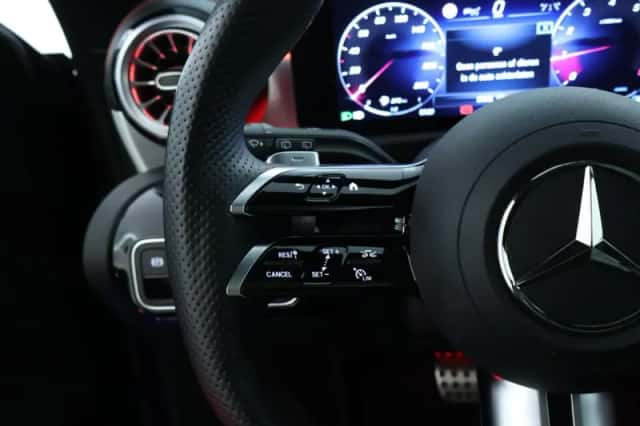 Mercedes-Benz CLA-Klasse (2024) thumbnail 12
