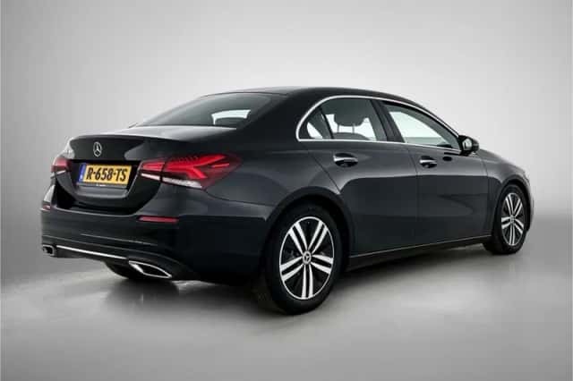 Mercedes-Benz A-Klasse (2022) thumbnail 2