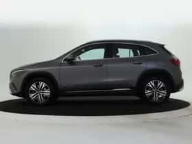 Mercedes-Benz GLA (2024) thumbnail 3