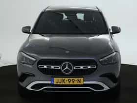 Mercedes-Benz GLA (2024) thumbnail 24