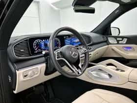 Mercedes-Benz GLE (2024) thumbnail 39