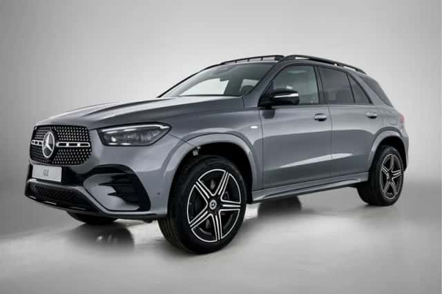 Mercedes-Benz GLE (2025) thumbnail 1