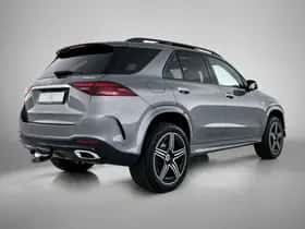 Mercedes-Benz GLE (2025) thumbnail 2