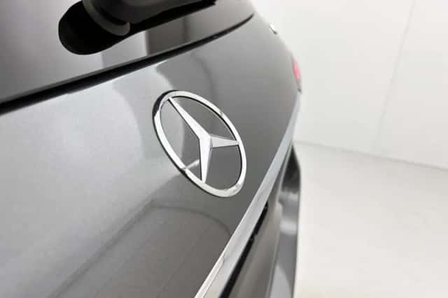 Mercedes-Benz GLE (2025) thumbnail 21