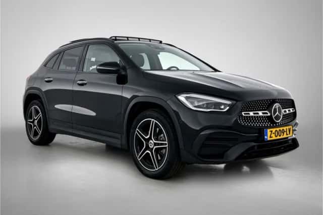Mercedes-Benz GLA (2023) thumbnail 12