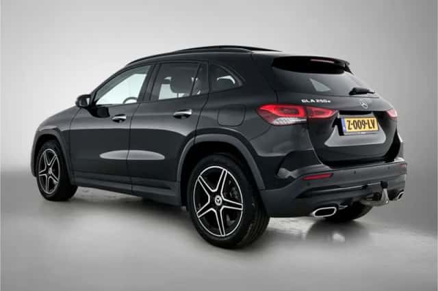 Mercedes-Benz GLA (2023) thumbnail 13
