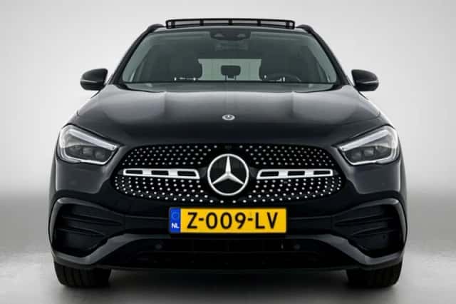 Mercedes-Benz GLA (2023) thumbnail 20