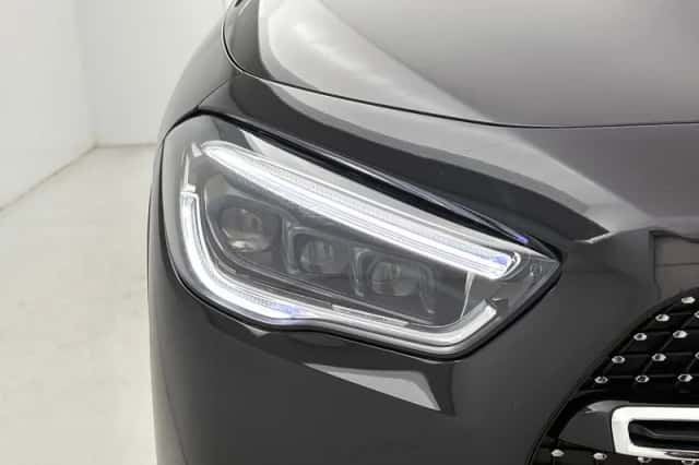 Mercedes-Benz GLA (2023) thumbnail 32