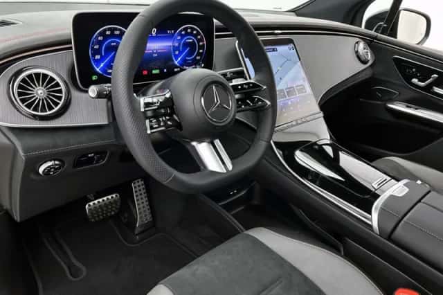 Mercedes-Benz EQE (2026) thumbnail 43