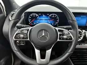 Mercedes-Benz GLA (2021) thumbnail 19