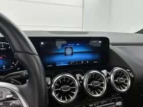 Mercedes-Benz GLA (2021) thumbnail 34