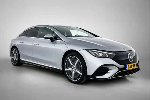 Mercedes-Benz EQE (2024) thumbnail 12