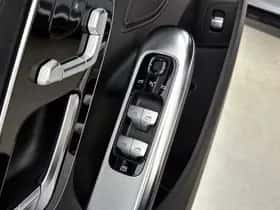 Mercedes-Benz EQE (2024) thumbnail 23