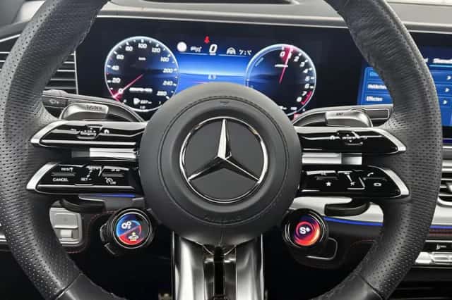 Mercedes-Benz GLE (2025) thumbnail 28
