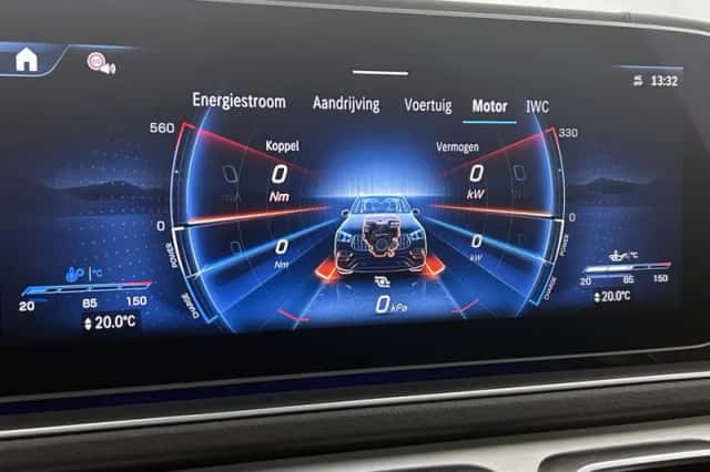 Mercedes-Benz GLE (2025) thumbnail 38
