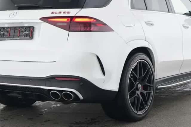 Mercedes-Benz GLE (2025) thumbnail 9