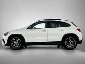 Mercedes-Benz GLA (2022) thumbnail 3