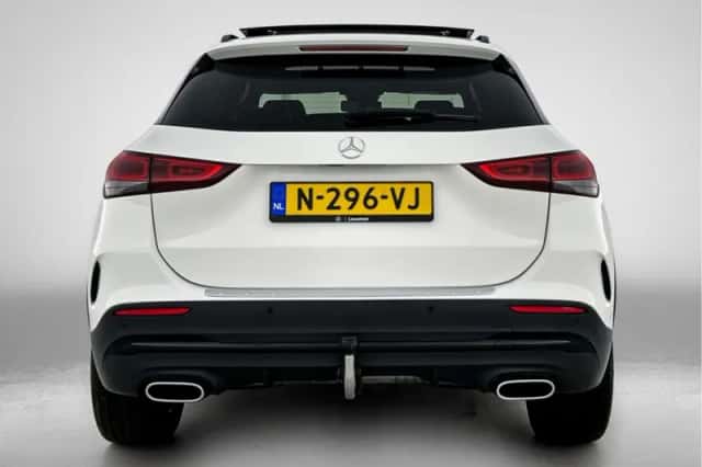 Mercedes-Benz GLA (2022) thumbnail 23