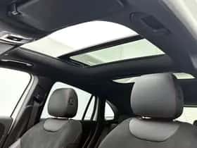 Mercedes-Benz GLA (2022) thumbnail 4