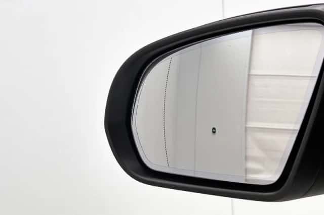 Mercedes-Benz GLA (2022) thumbnail 39