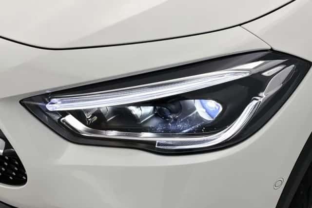 Mercedes-Benz GLA (2022) thumbnail 41