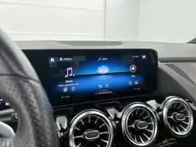 Mercedes-Benz GLA (2022) thumbnail 8