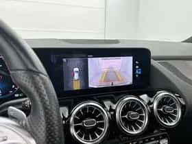 Mercedes-Benz GLA (2022) thumbnail 9
