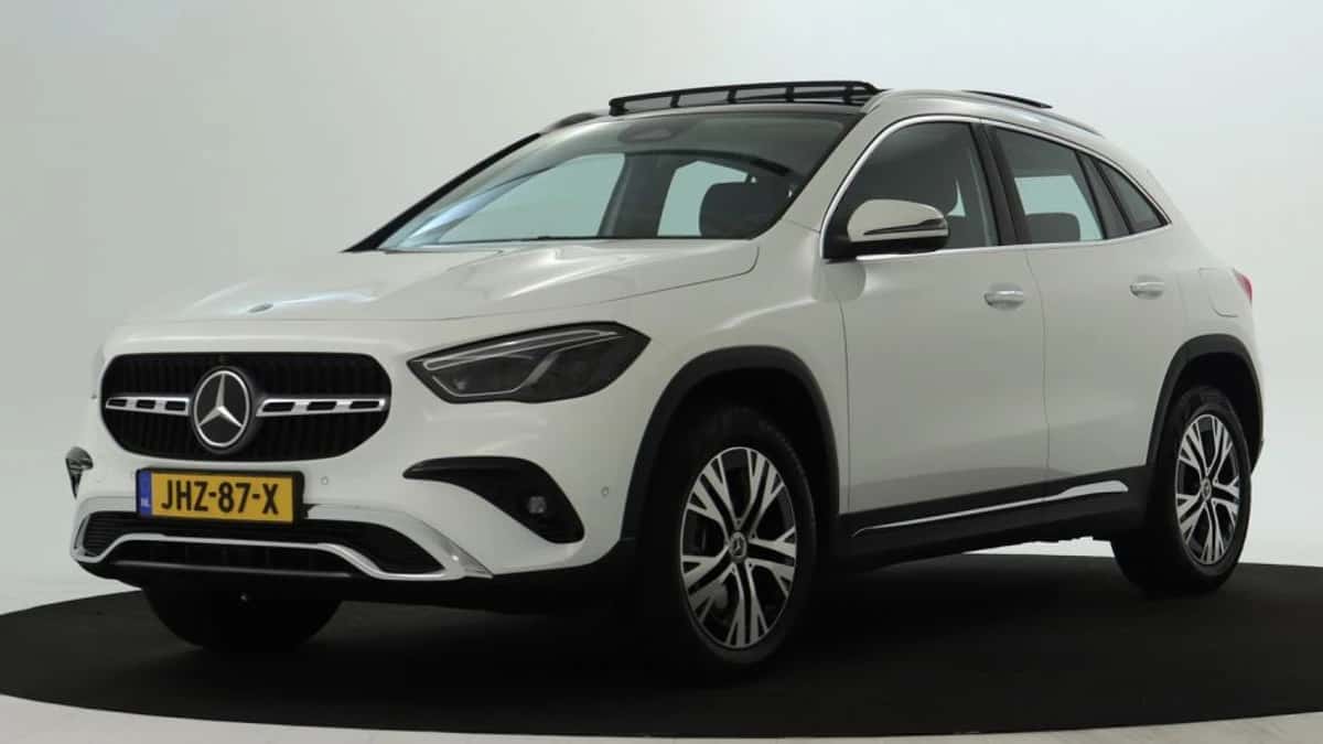 Mercedes-Benz GLA (2025) — foto 1