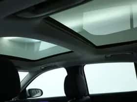 Mercedes-Benz GLA (2025) thumbnail 28