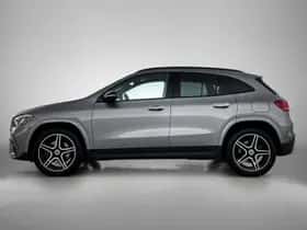 Mercedes-Benz GLA (2023) thumbnail 3