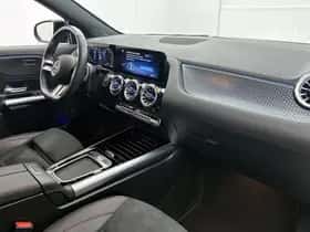 Mercedes-Benz GLA (2023) thumbnail 6