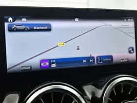 Mercedes-Benz GLA (2023) thumbnail 7